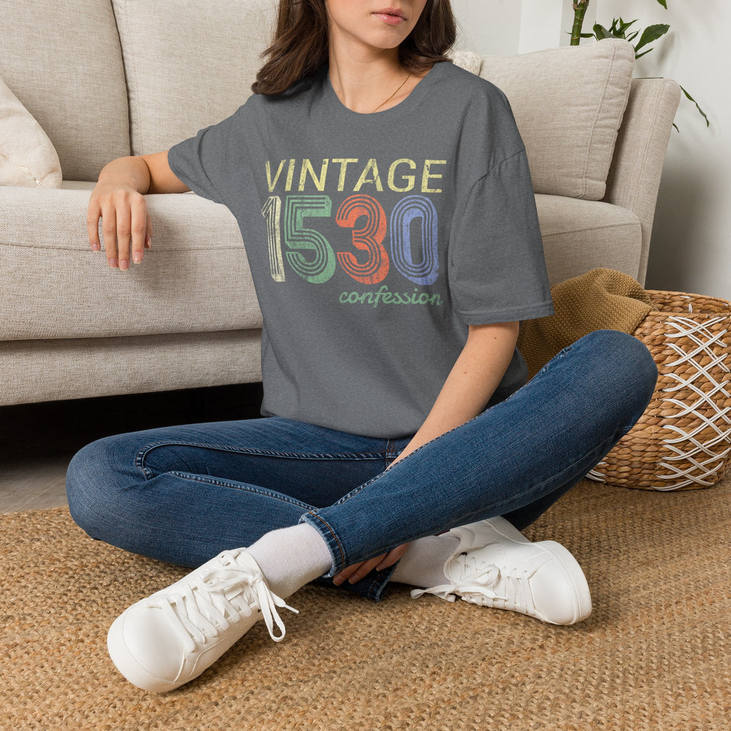 Vintage 1530 Retro Graphic T-Shirt